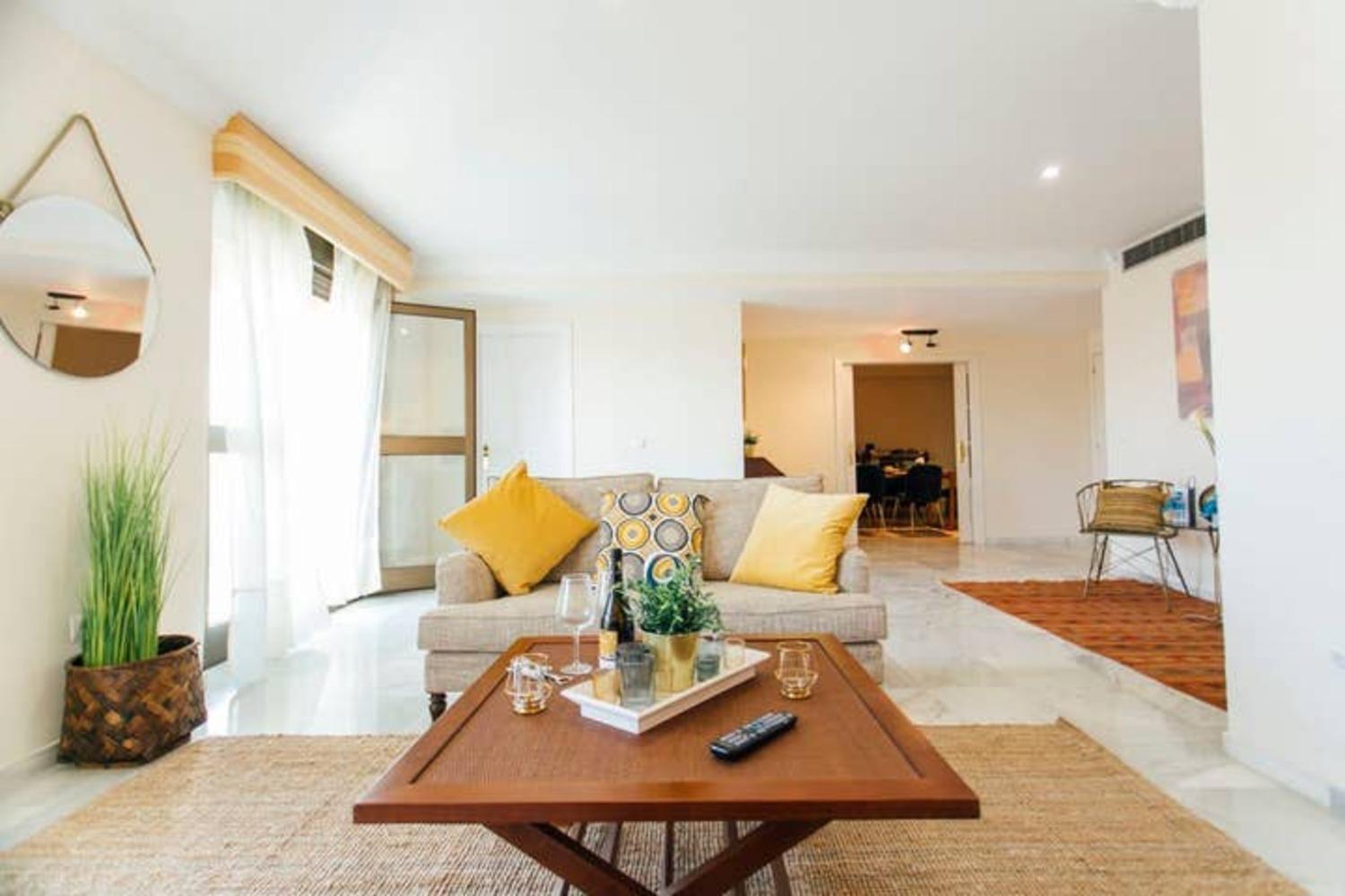 Appartement Wide And Bright- 3Bd 2Bth- Arenal à Séville Extérieur photo